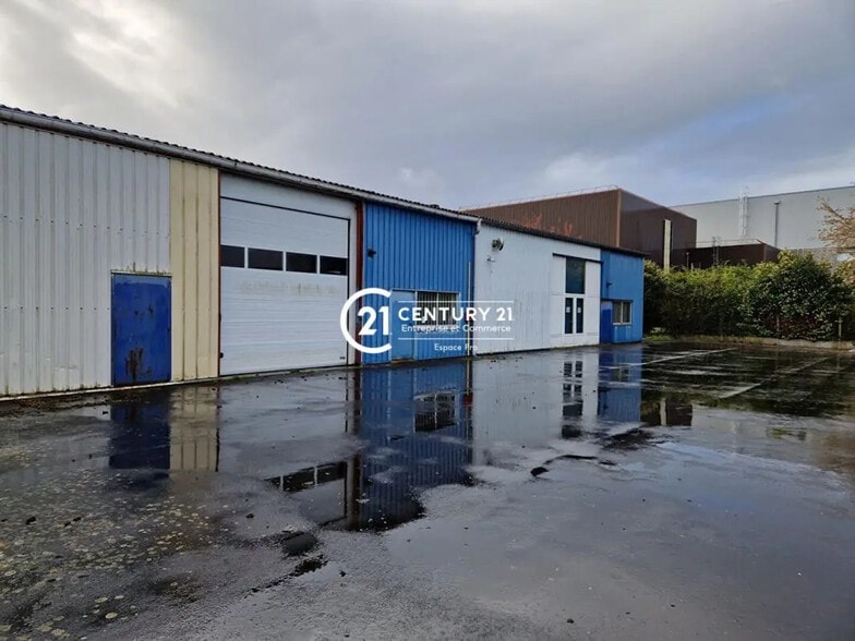 Local d'activités dans Caen à vendre - Photo de l’immeuble – Image 2 sur 9