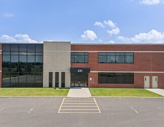 Plus de détails pour 231 Rue Des Menuisiers, Saint-germain-de-grantham, QC - Bureau, Industriel/Logistique à louer