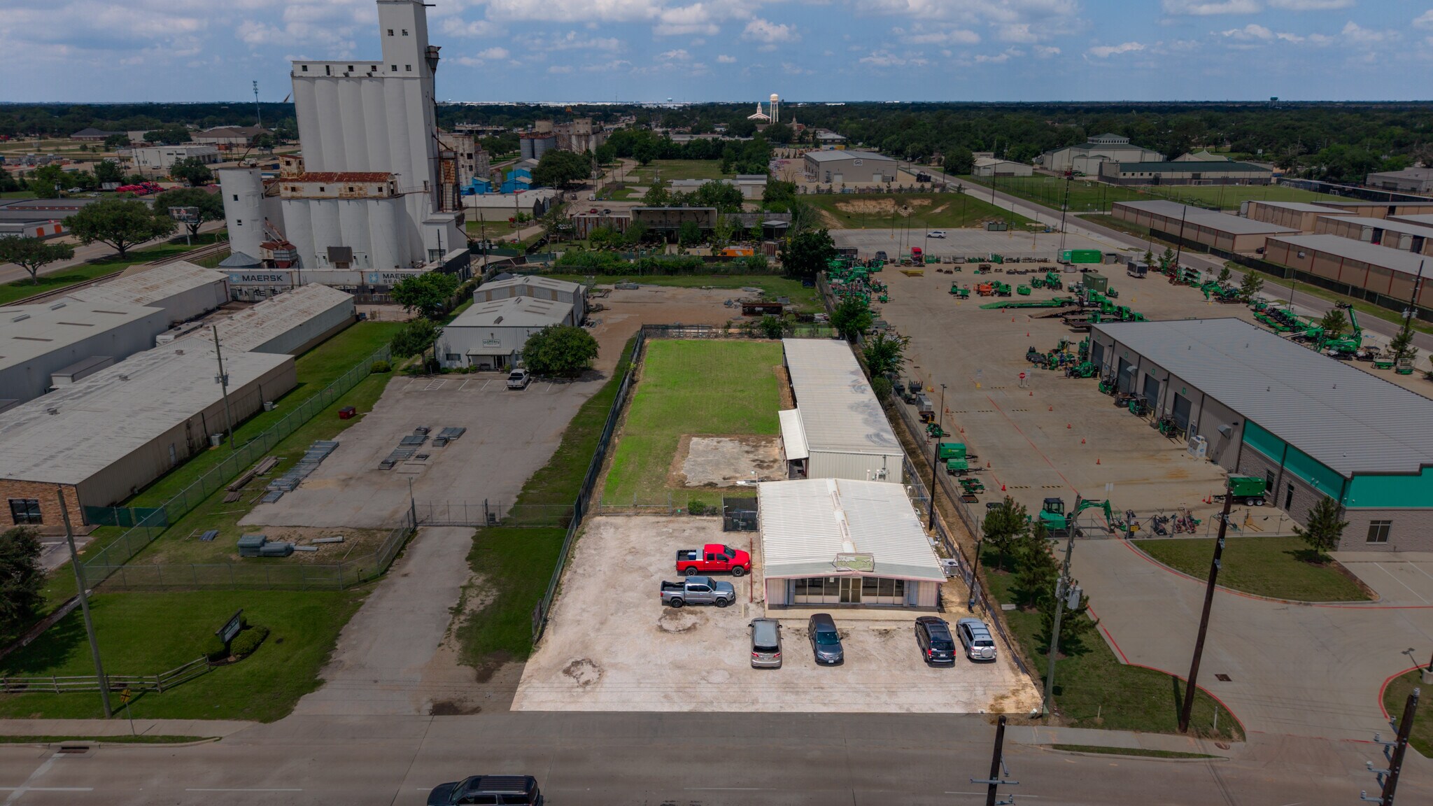 1011 Katyland Dr, Katy, TX à vendre Photo de l’immeuble– Image 1 sur 8