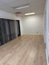 4723 Tidewater Ave, Oakland, CA à louer Photo intérieure– Image 2 sur 7