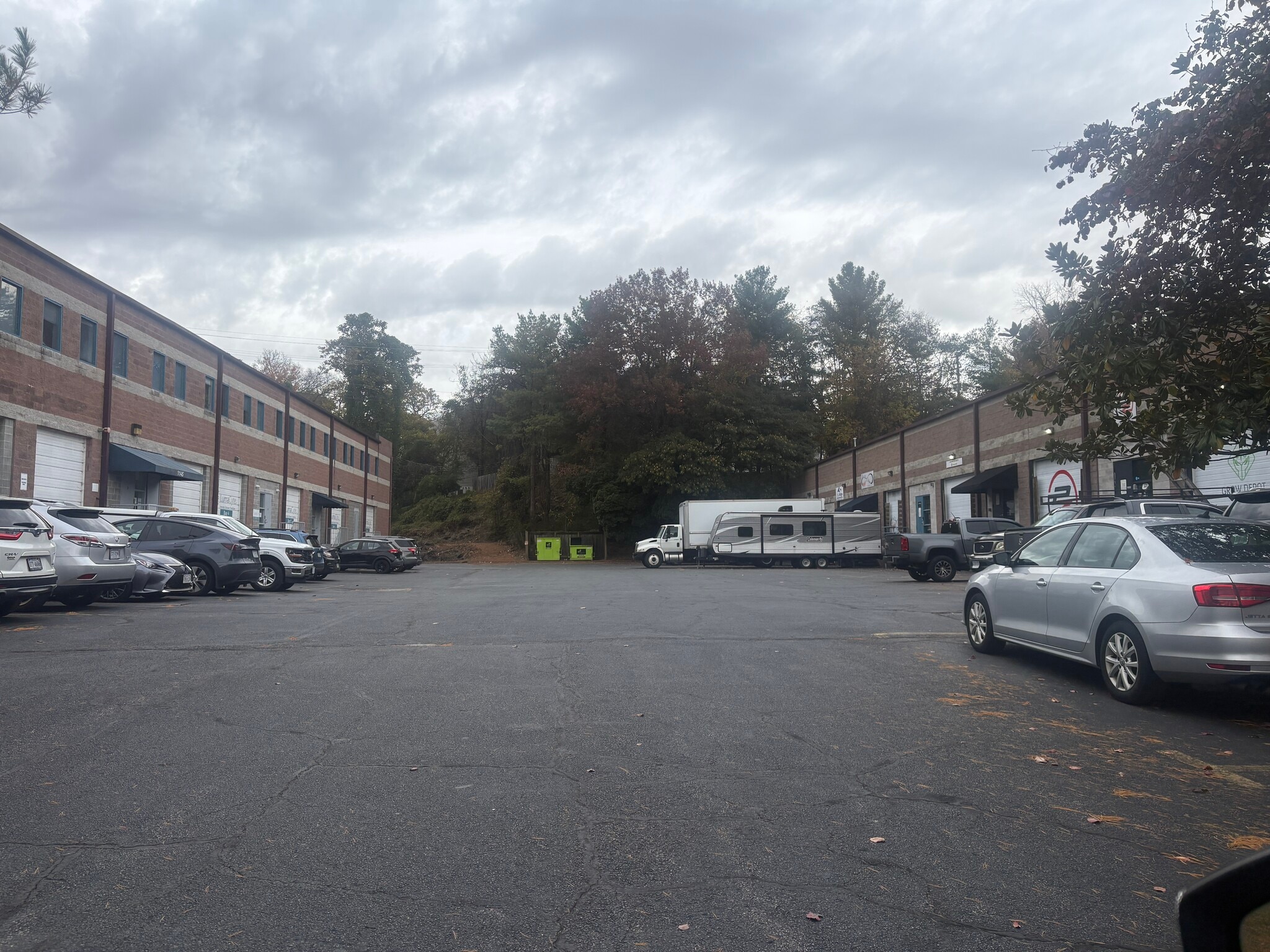 1147 River Rd, Charlottesville, VA à louer Photo intérieure– Image 1 sur 3