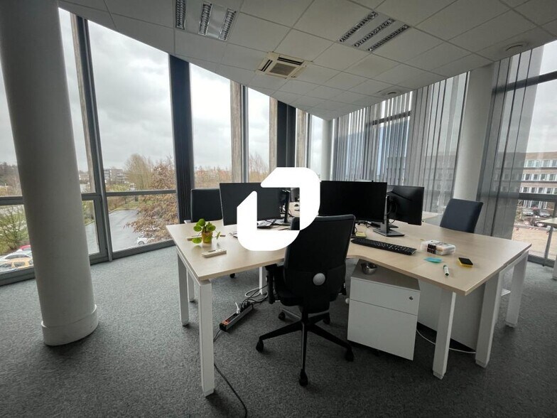Bureau dans VILLENEUVE-D'ASCQ à louer - Photo intérieure – Image 1 sur 17
