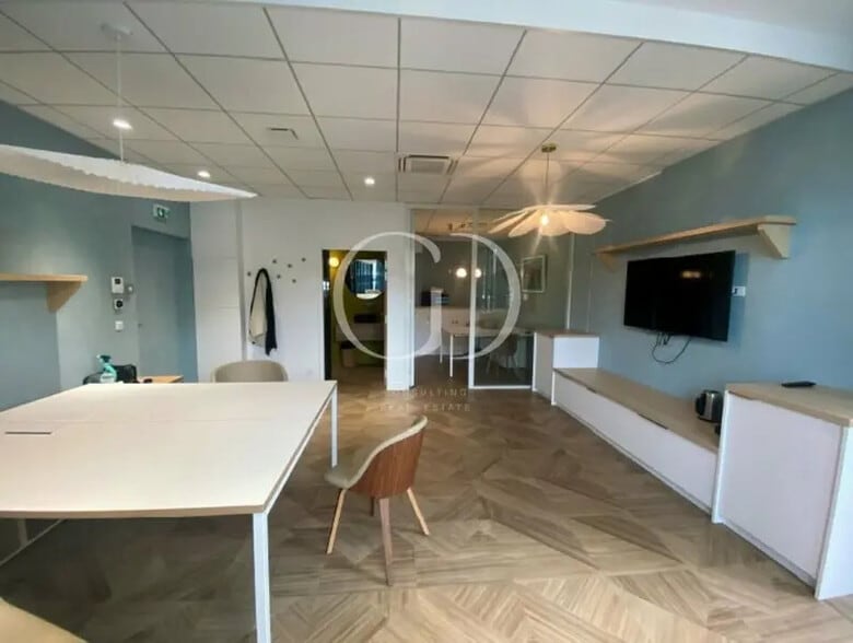 8 Rue Des Girondins, Lyon à louer - Photo intérieure – Image 3 sur 6