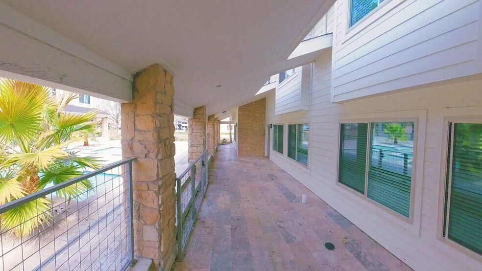 12455 Melville Dr, Montgomery, TX à vendre - Vidéo sur l’annonce professionnelle – Image 3 sur 90