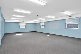 Plus de détails pour 4120 45A St, Rocky Mountain House, AB - Local d'activités à louer