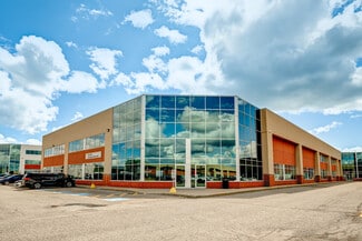 Plus de détails pour 2900-2976 Rue Joseph-A.-Bombardier, Laval, QC - Industriel/Logistique à louer
