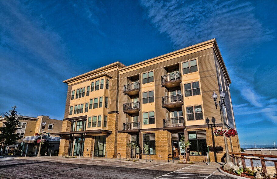1140 10th St, Bellingham, WA à louer - Photo principale – Image 1 sur 2