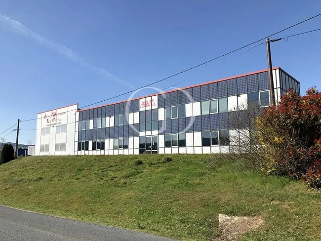 Plus de détails pour 330 Rue De La Noyeraie, Sarcey - Industriel/Logistique à vendre