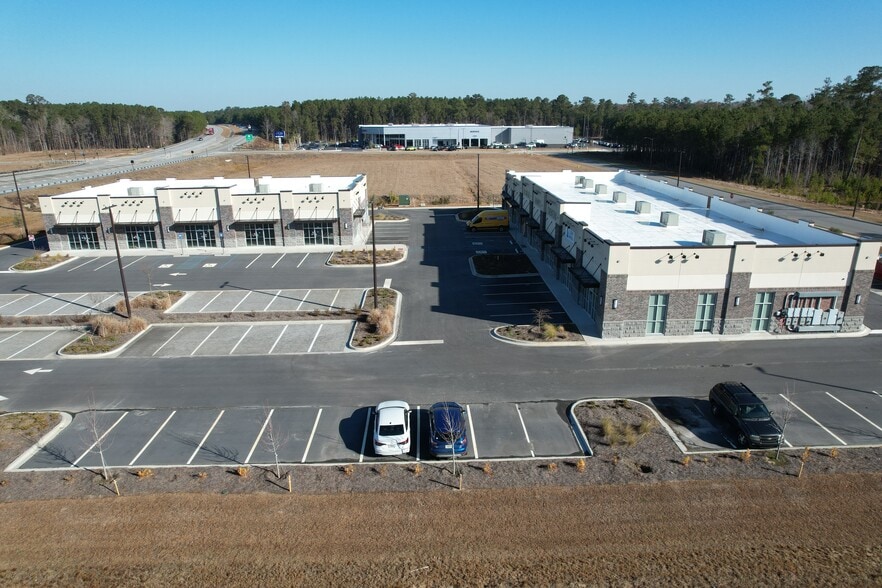 101 E Marketplace Way, Pooler, GA à louer - Photo de l’immeuble – Image 3 sur 6