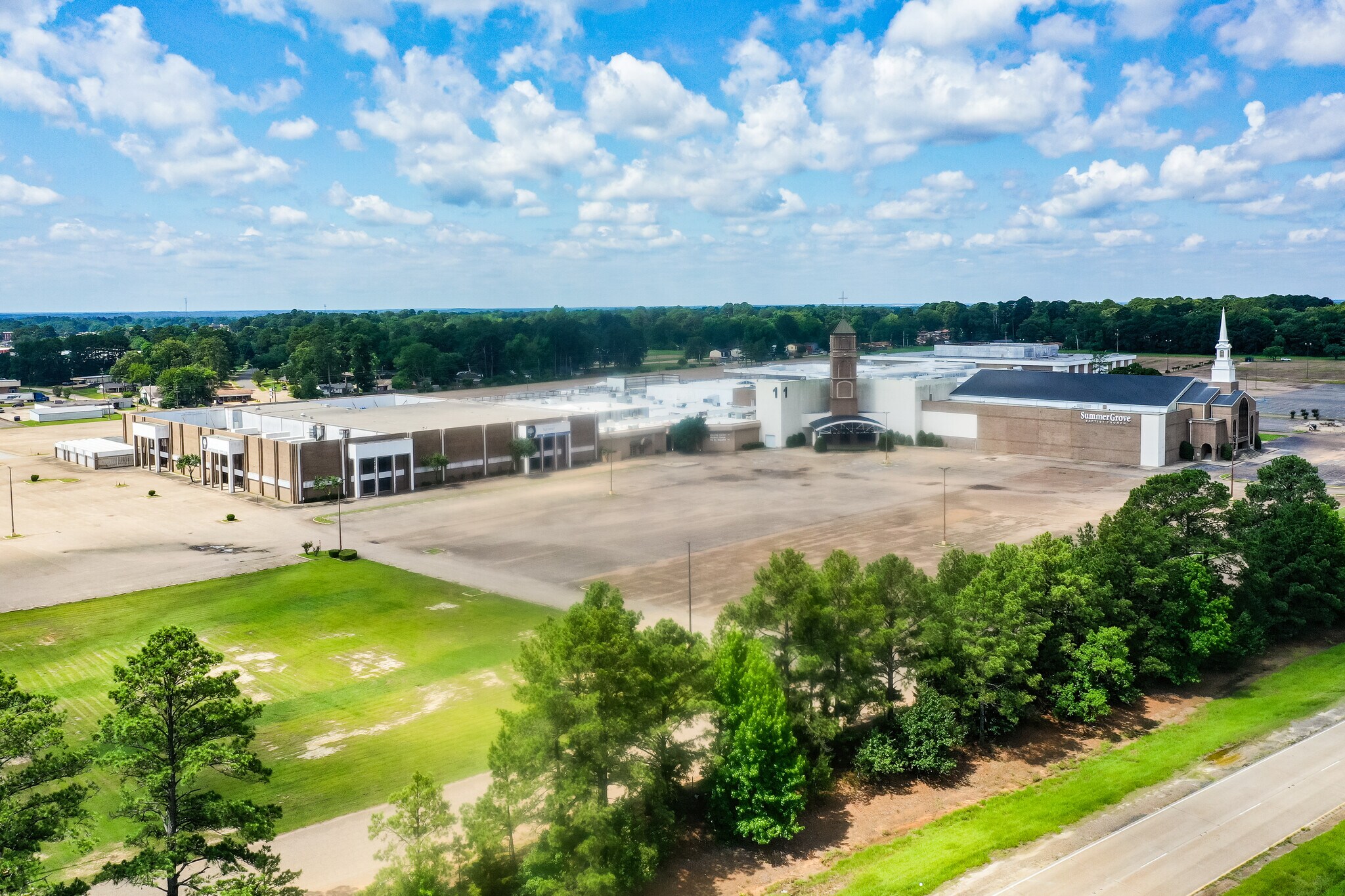 8942 Jewella Ave, Shreveport, LA à vendre Photo de l’immeuble– Image 1 sur 9