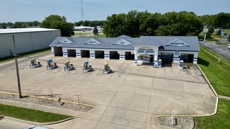 Plus de détails pour 3241 N Woodford St, Decatur, IL - Local commercial à vendre