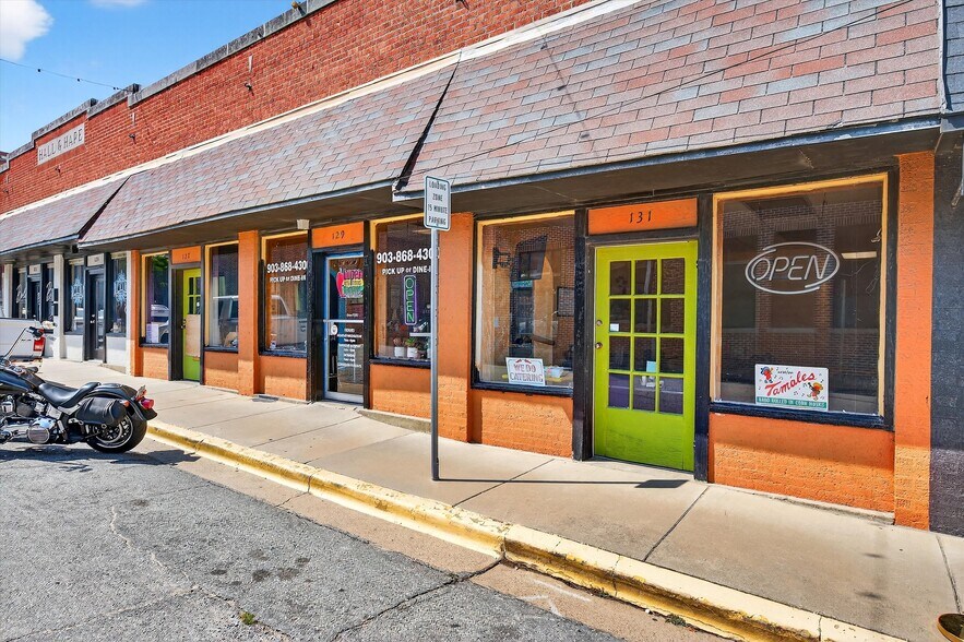 129 E Wall St, Sherman, TX à vendre - Photo de l’immeuble – Image 3 sur 23