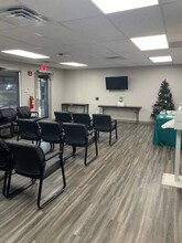 2300 US Highway 281, Marble Falls, TX à louer Photo de l’immeuble– Image 1 sur 5