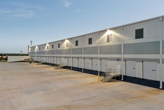 Plus de détails pour 701 North Red Bud Lane, Round Rock, TX - Industriel/Logistique à louer