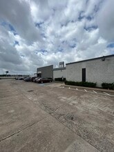 1414 South Loop W, Houston, TX à louer Photo de l’immeuble– Image 1 sur 10