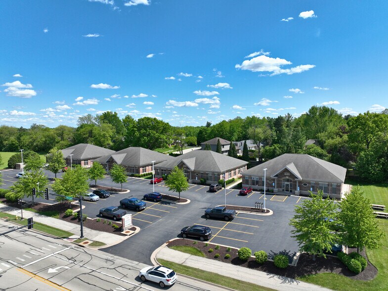 7025 Rote Rd, Rockford, IL à louer - Photo de l’immeuble – Image 3 sur 7