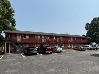 Plus de détails pour 235 Washington St, South Lyon, MI - Logement à vendre