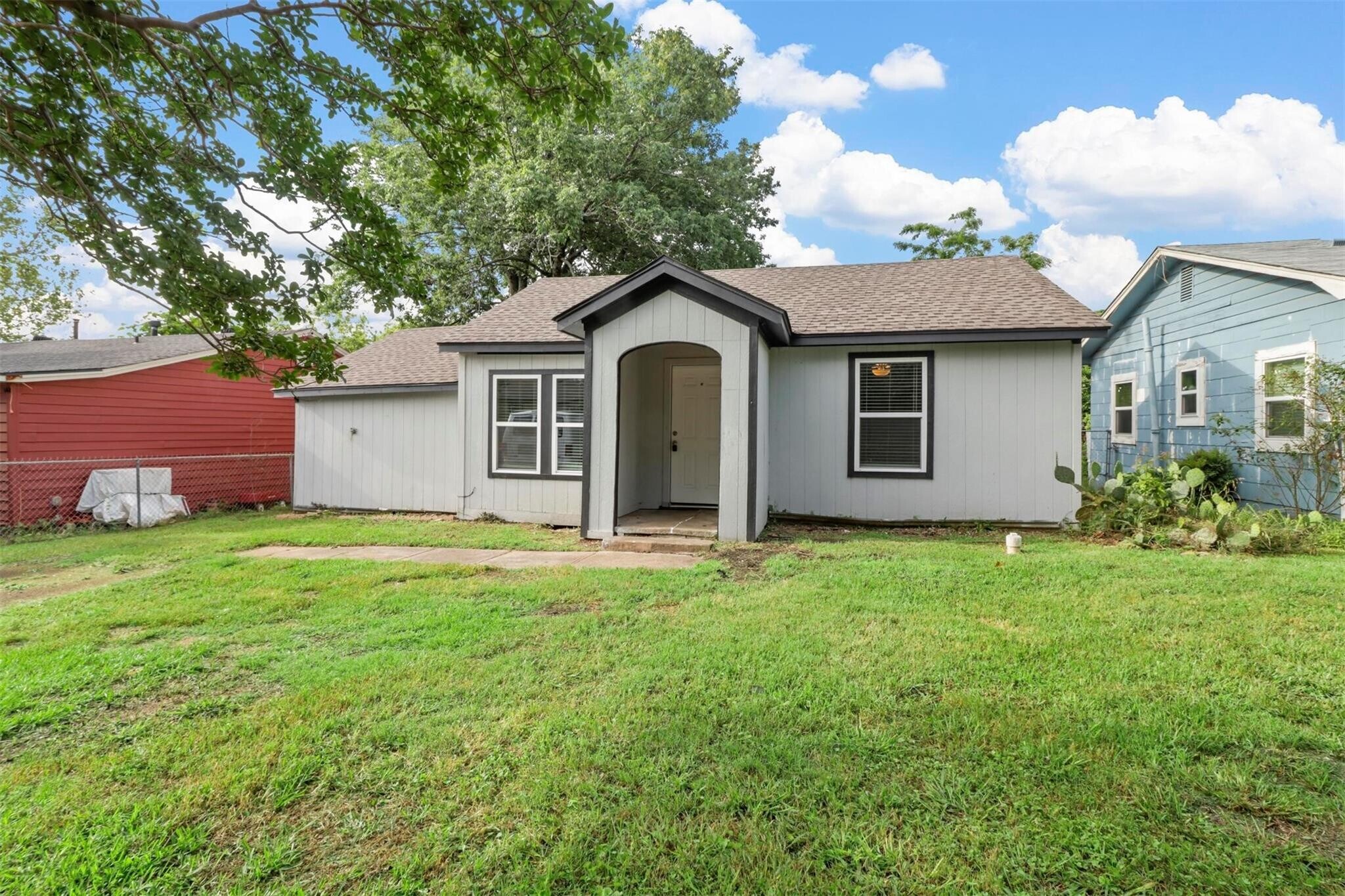 1010 W Texas St, Denison, TX à vendre Photo principale– Image 1 sur 2
