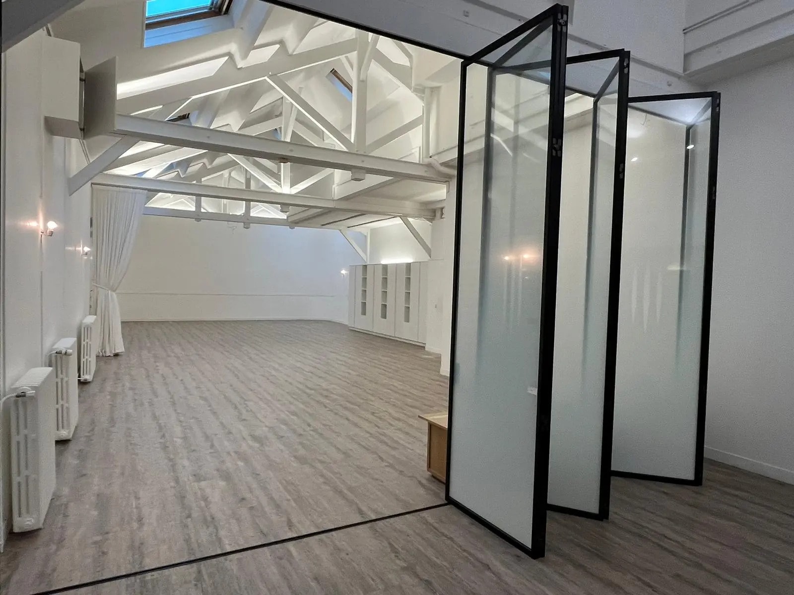 Bureau dans Paris à louer Photo intérieure– Image 1 sur 9