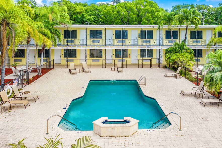 99202 Overseas Hwy, Key Largo, FL à vendre - Photo de l’immeuble – Image 3 sur 18