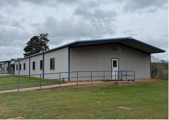 1595 S US Highway 79, Carthage, TX à vendre - Photo principale – Image 1 sur 9