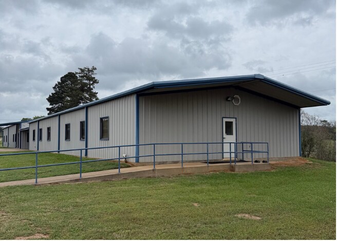 1595 S US Highway 79, Carthage, TX à vendre Photo principale– Image 1 sur 10