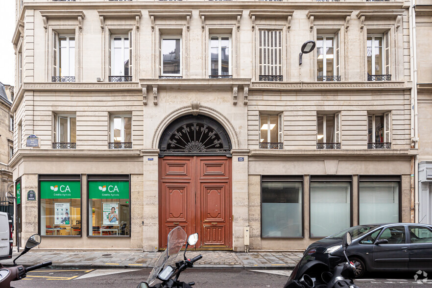 15 Rue De La Banque, Paris à louer - Photo de l’immeuble – Image 3 sur 5