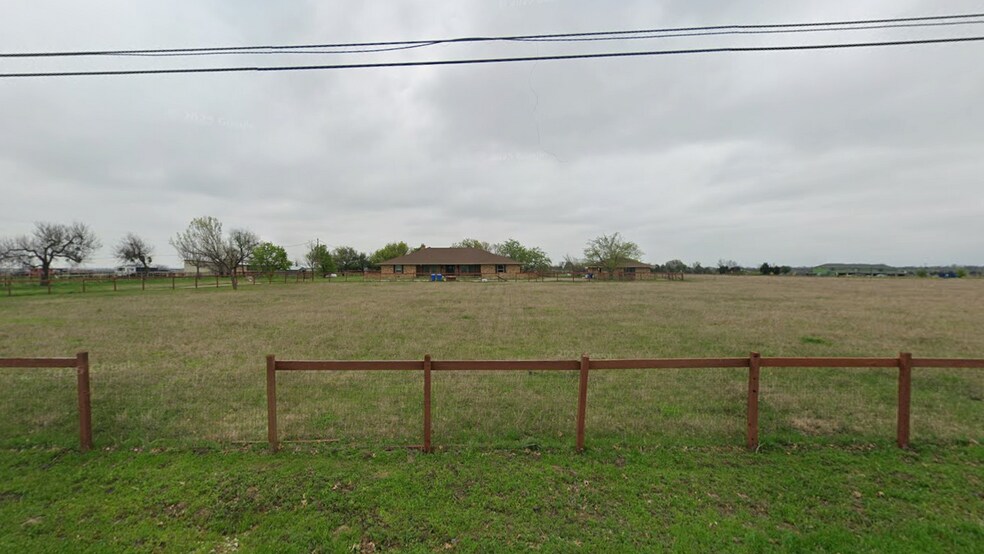 4320 Hickox Rd, Rowlett, TX à louer - Photo de l’immeuble – Image 1 sur 1