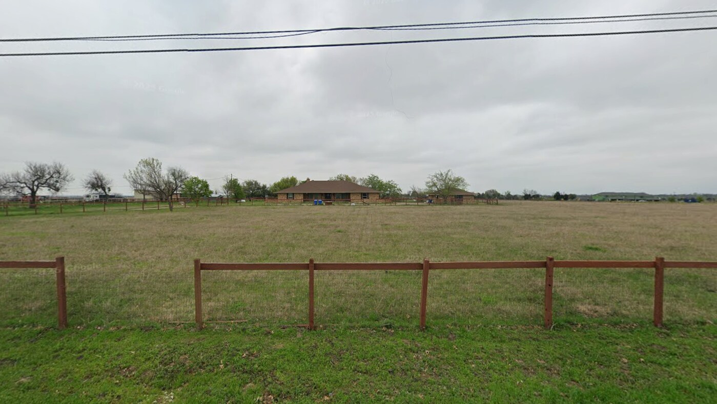 4320 Hickox Rd, Rowlett, TX à louer Photo de l’immeuble– Image 1 sur 2