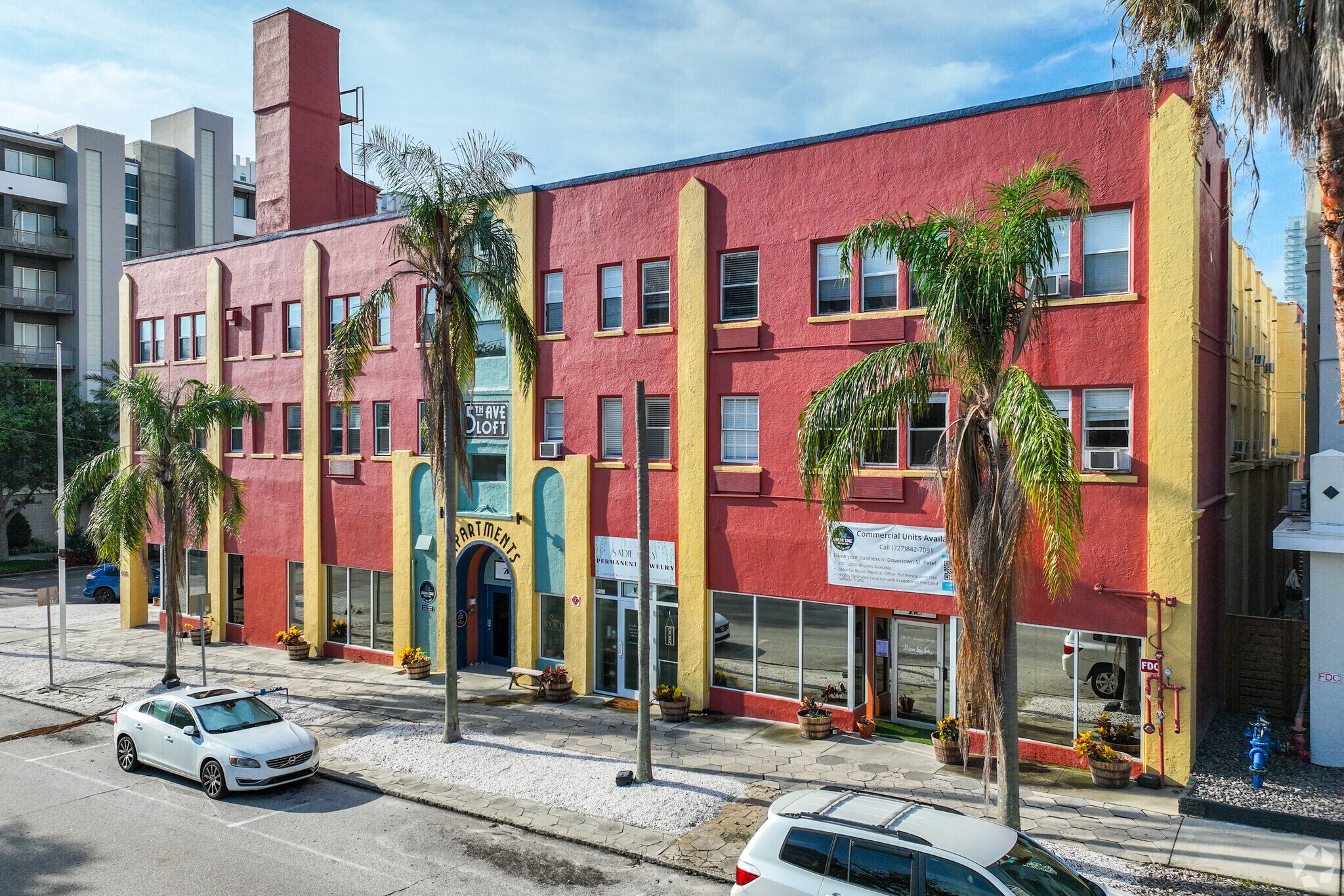 446 2nd St N, Saint Petersburg, FL à louer Photo de l’immeuble– Image 1 sur 13