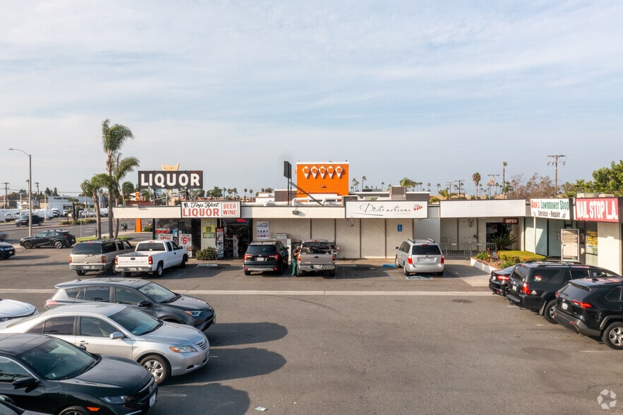 16612 Beach Blvd, Huntington Beach, CA à louer - Photo principale – Image 2 sur 4