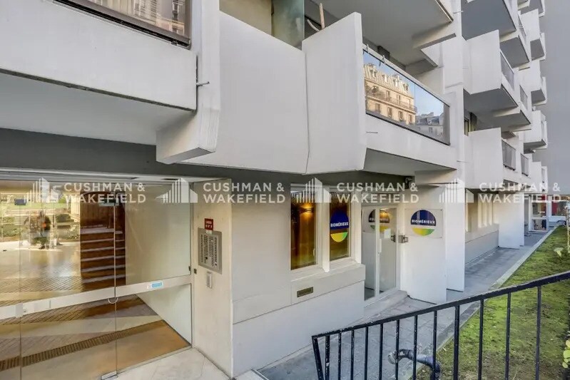 Bureau dans Paris à louer - Photo de l’immeuble – Image 3 sur 13