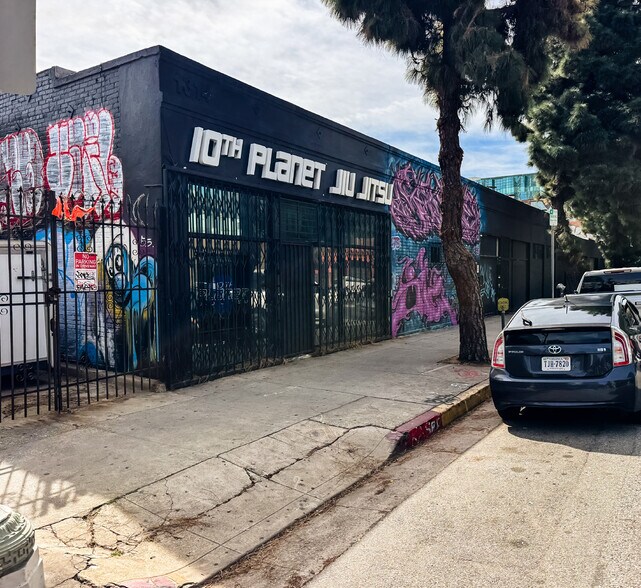 1320 S Grand Ave, Los Angeles, CA à louer - Photo principale – Image 1 sur 12