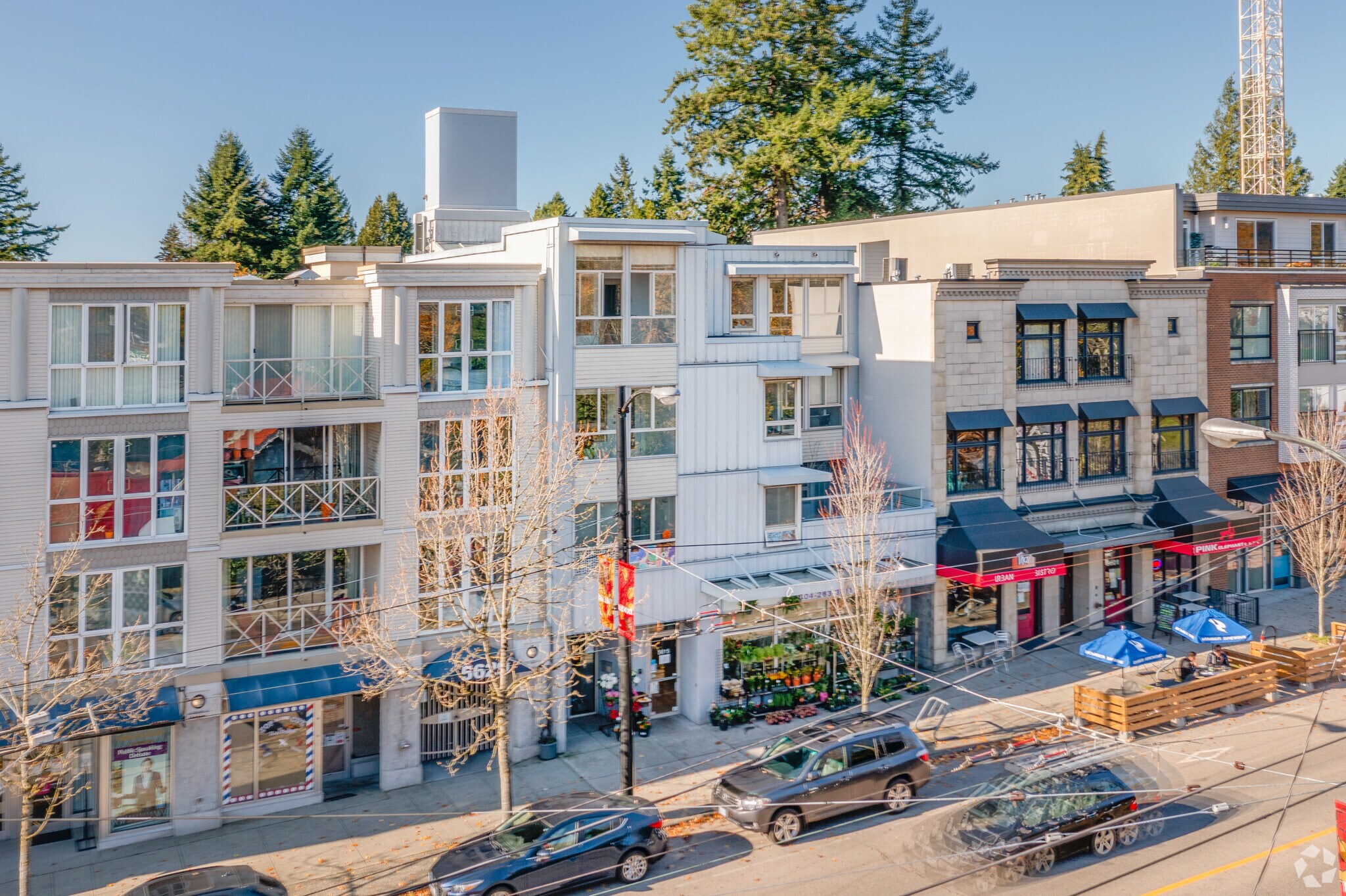5615-5621 Dunbar St, Vancouver, BC à vendre Photo principale– Image 1 sur 4