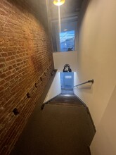 44 Bethpage Rd, Hicksville, NY à louer Photo intérieure– Image 2 sur 20