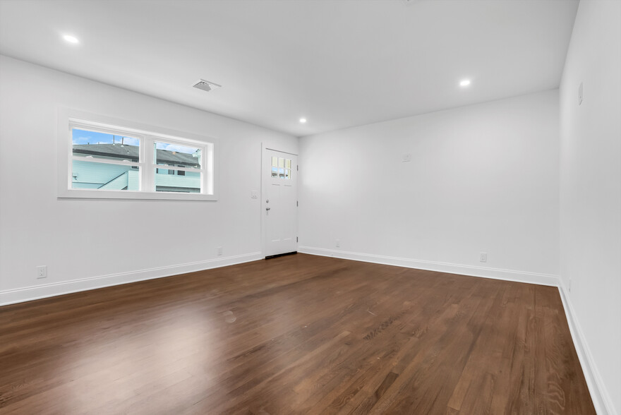 3141 Powhatan Ave, Point Pleasant Boro, NJ à vendre - Photo de l’immeuble – Image 3 sur 33