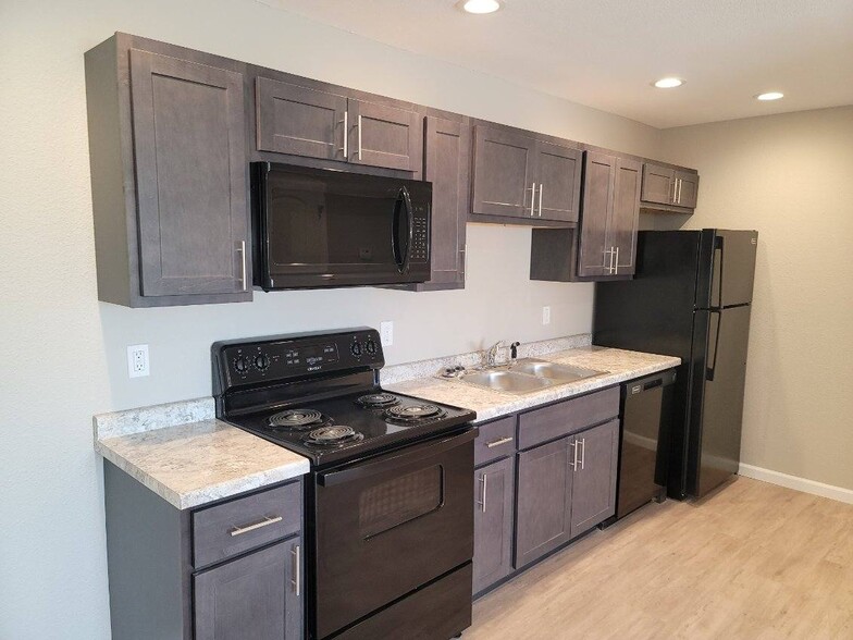1501 W North 4th St, Shelbyville, IL à vendre - Photo de l’immeuble – Image 3 sur 15