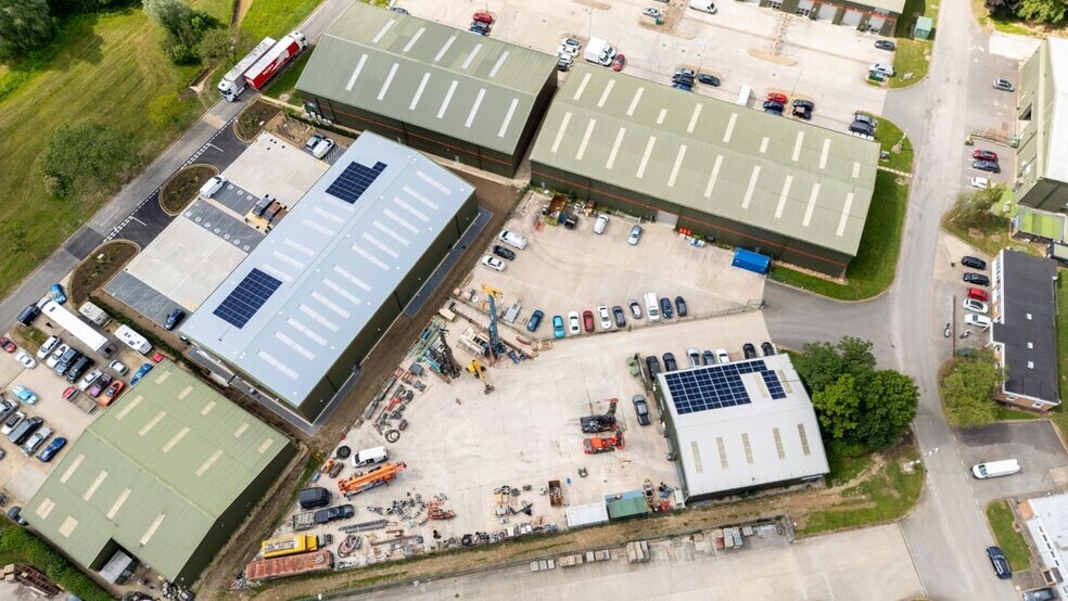 Plot 1060 Westcott Venture Park, Westcott à louer - Photo principale – Image 1 sur 2