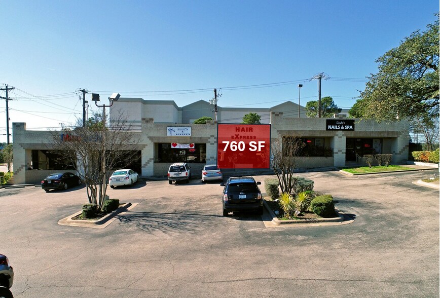 600 N Austin Ave, Georgetown, TX à louer - Photo de l’immeuble – Image 2 sur 7
