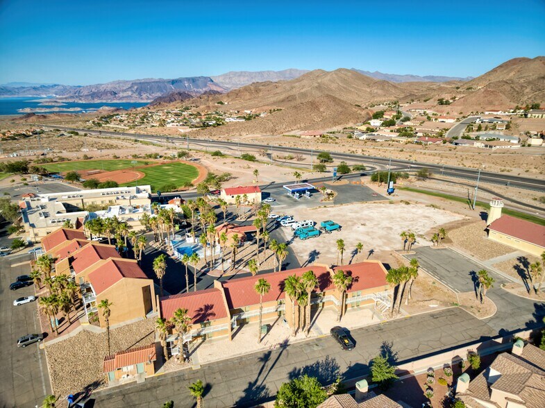 110 Ville Dr, Boulder City, NV à vendre - Aérien – Image 3 sur 28