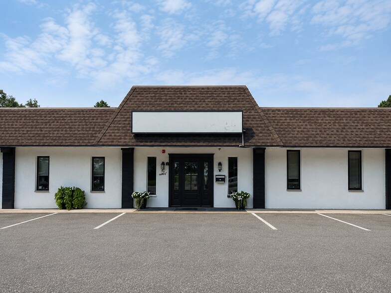 201 N Route 9W, Congers, NY à louer - Photo de l’immeuble – Image 1 sur 11