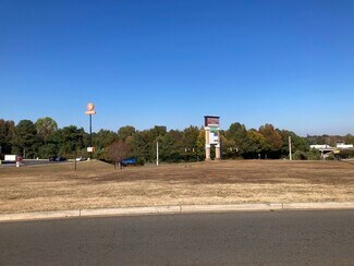 Plus de détails pour 130 N Lee St, Forsyth, GA - Terrain à louer