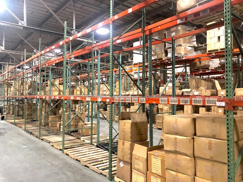 63 Railroad Ave, Wallkill, NY à vendre - Photo de l’immeuble – Image 2 sur 32