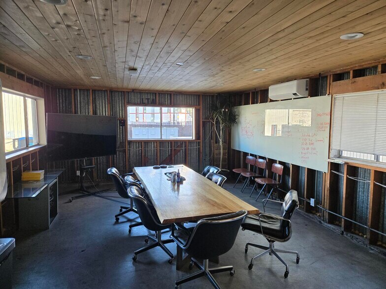 155 De Haro St, San Francisco, CA à louer - Photo de l’immeuble – Image 3 sur 8