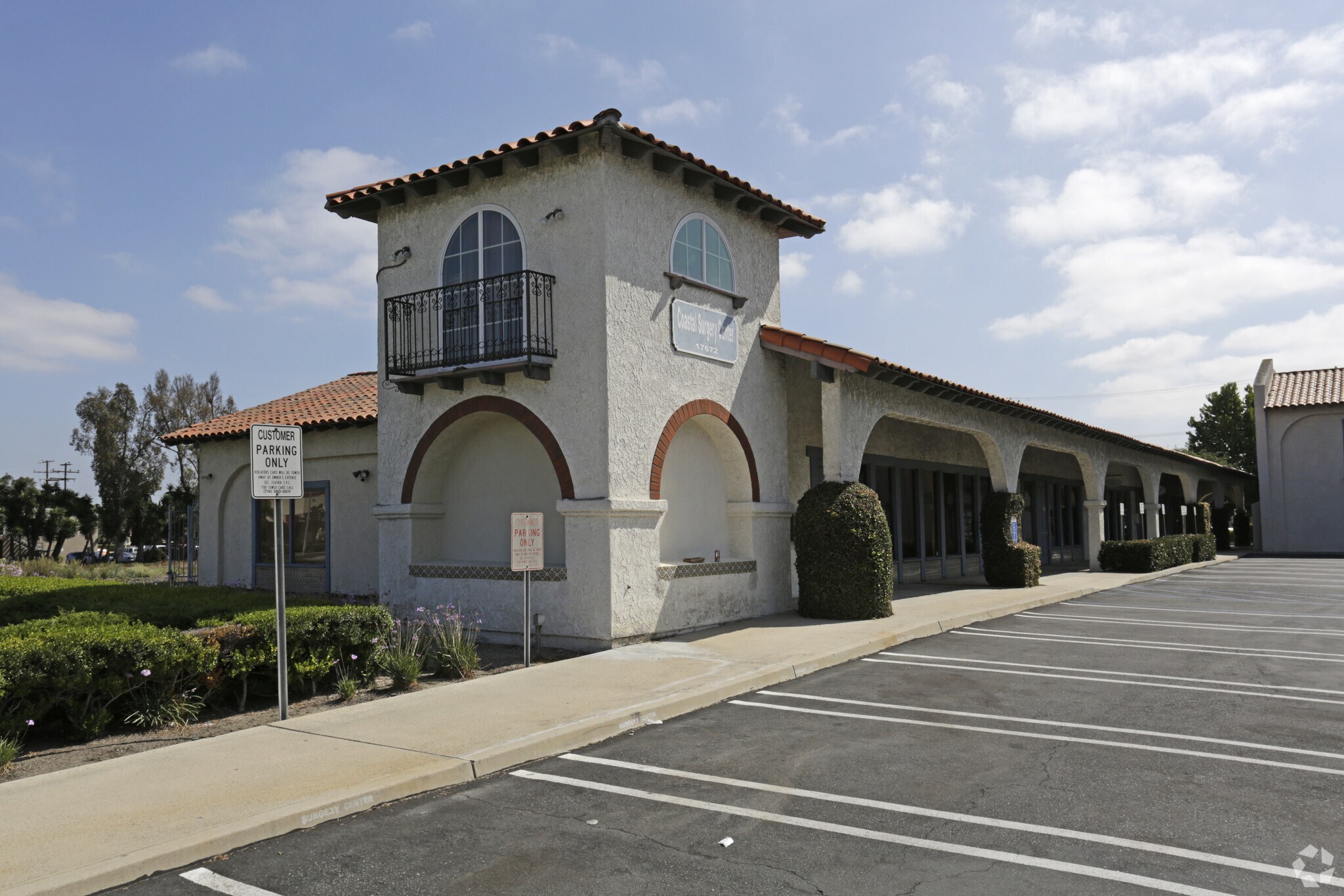 17672 Beach Blvd, Huntington Beach, CA à vendre Photo principale– Image 1 sur 13