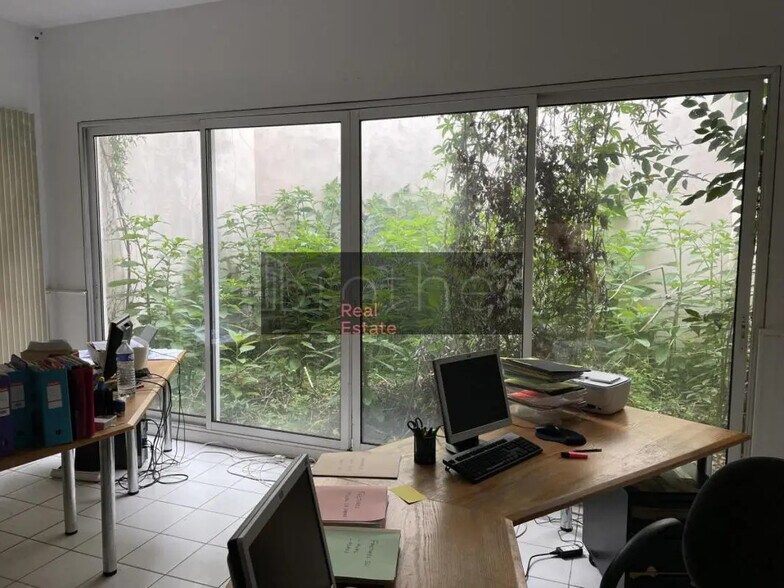 Bureau dans Bordeaux à vendre - Photo de l’immeuble – Image 2 sur 6