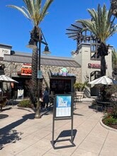 7201 Yorktown Ave, Huntington Beach, CA à louer Photo de l’immeuble– Image 2 sur 3