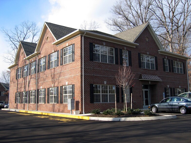 532 Township Line Rd, Blue Bell, PA à louer - Photo de l’immeuble – Image 3 sur 3