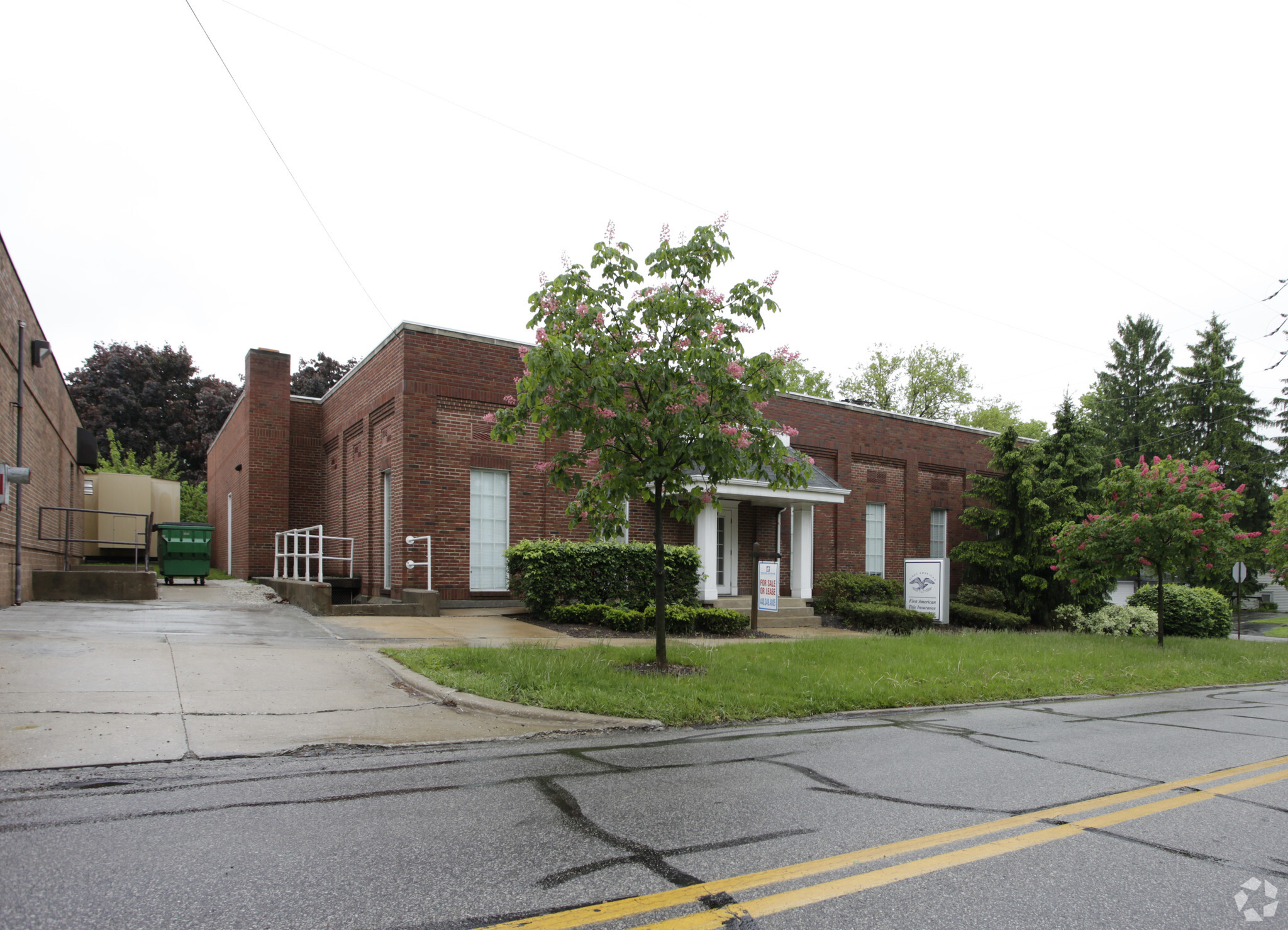 149 N Prospect St, Ravenna, OH à louer Photo principale– Image 1 sur 4