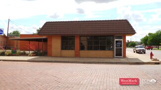 Plus de détails pour 629 Baltimore St, Plainview, TX - Local commercial à louer